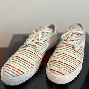 Unique, Rare / Janoski Canvas Nike SB